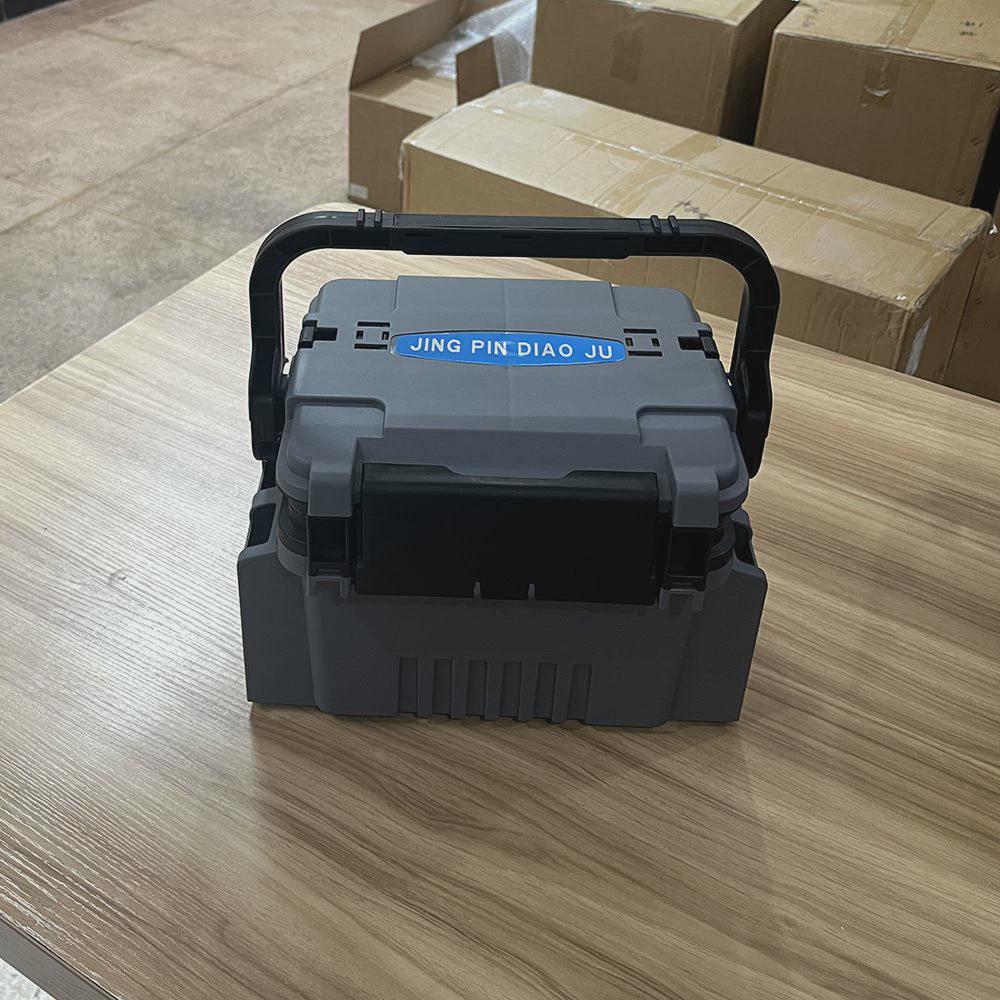 The gray box